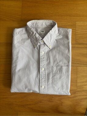 UNIQLO Men’s Slim Fit Button-Down Shirt -Purple Stripe